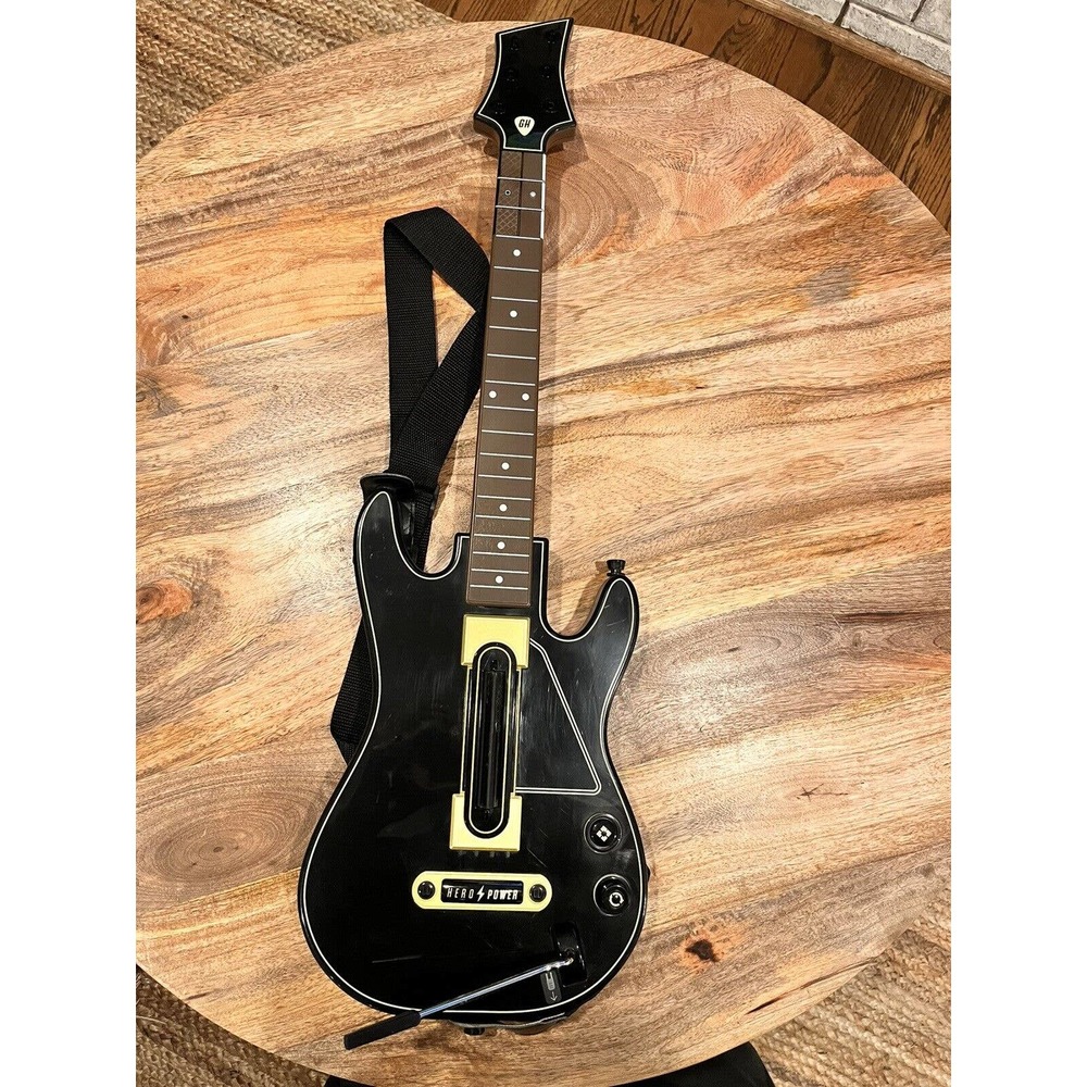 Guitar Hero Live Guitar for XBOX 360/PS4 - Black No Dongle